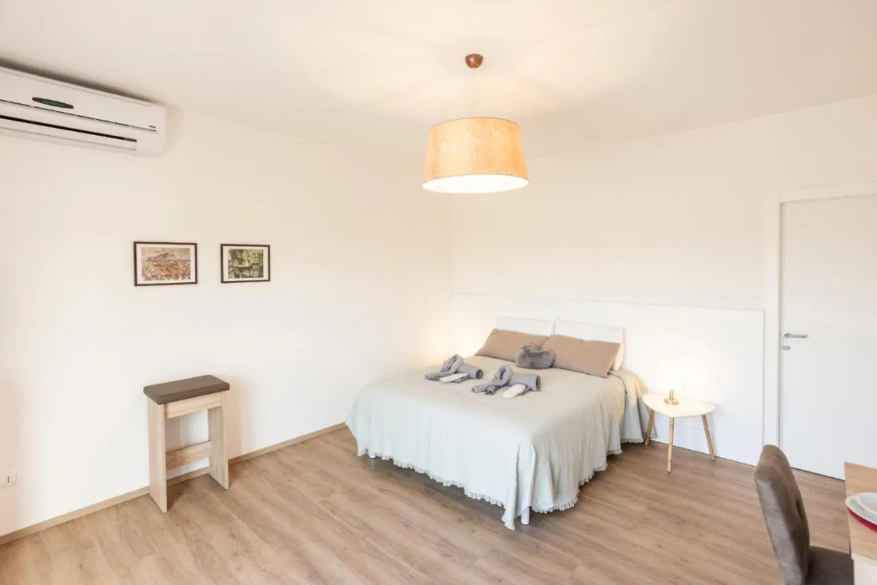 ורונה Borgoroma - Business & Apartments